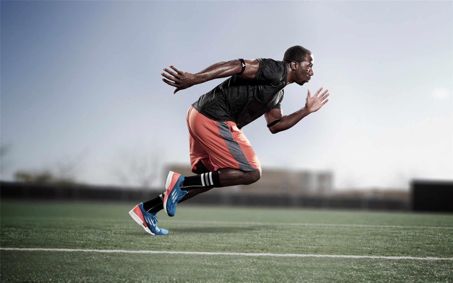 哥伦比亚队在足球比赛中脱颖而出，哥伦比亚甲组足球